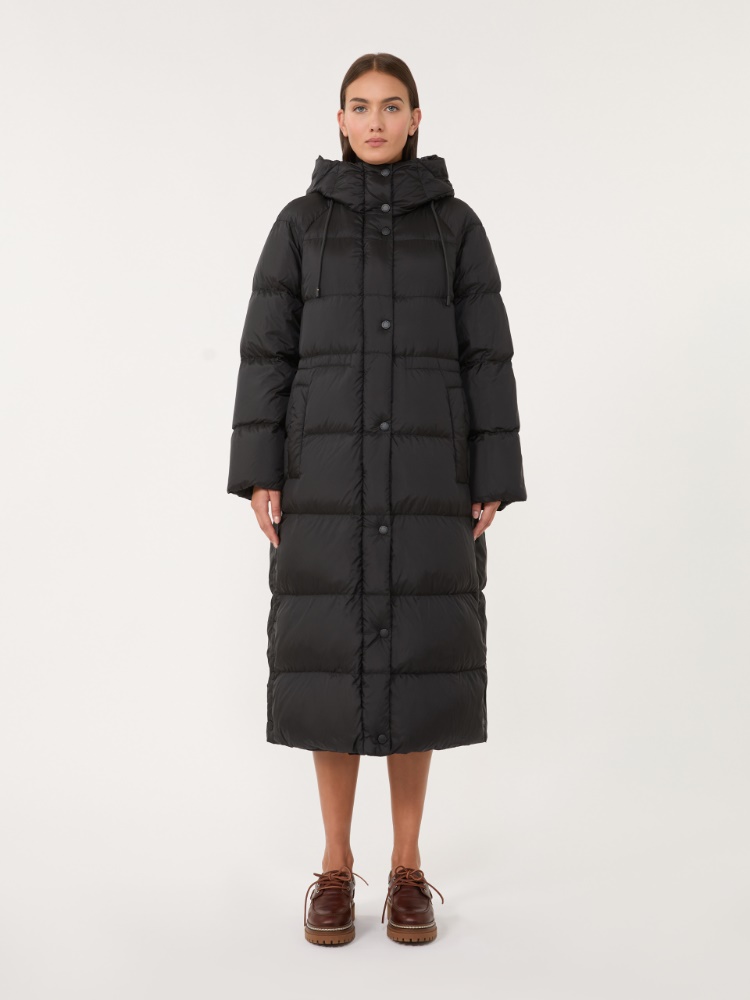  - Max Mara