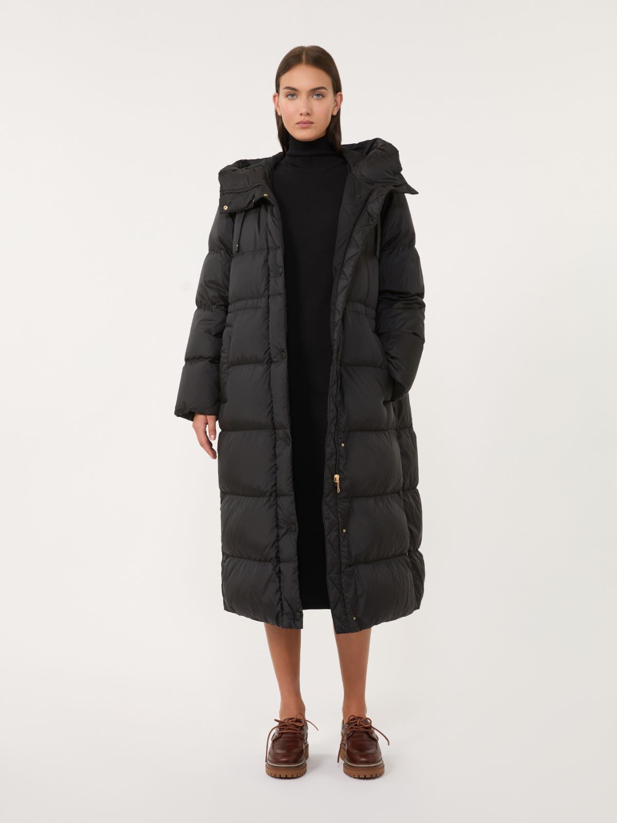 Reversible down jacket in water-repellent canvas - BLACK - Max Mara