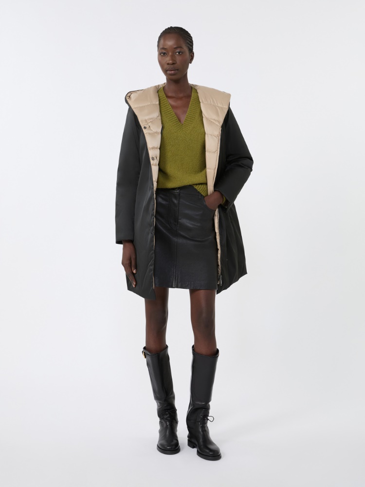 Wendbare Daunenjacke aus wasserabweisendem Stoff - SCHWARZ - Max Mara