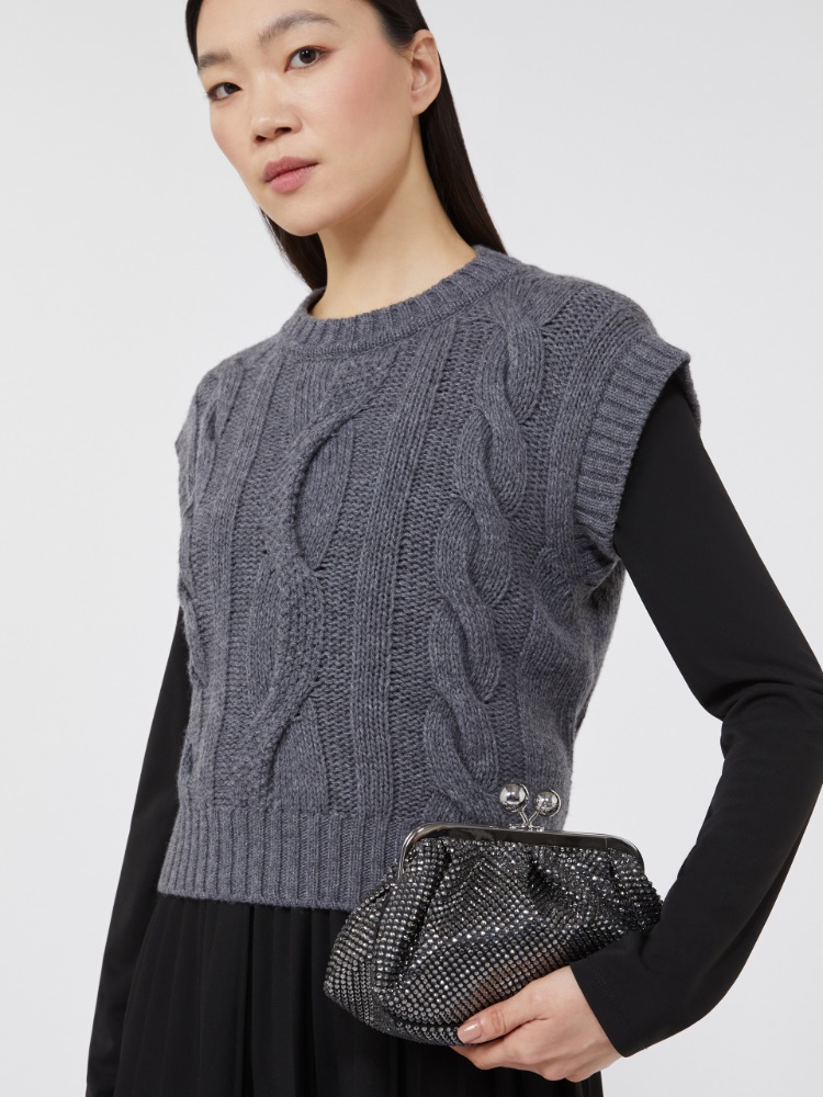  - Max Mara