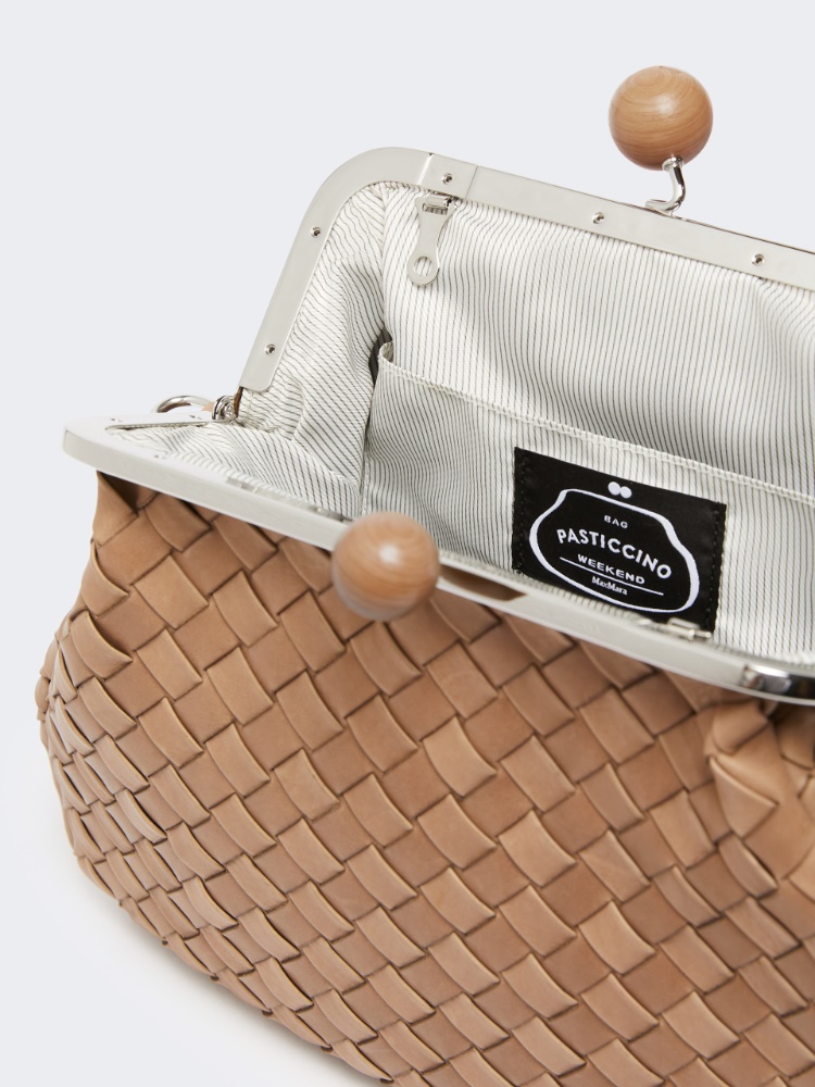  - Max Mara