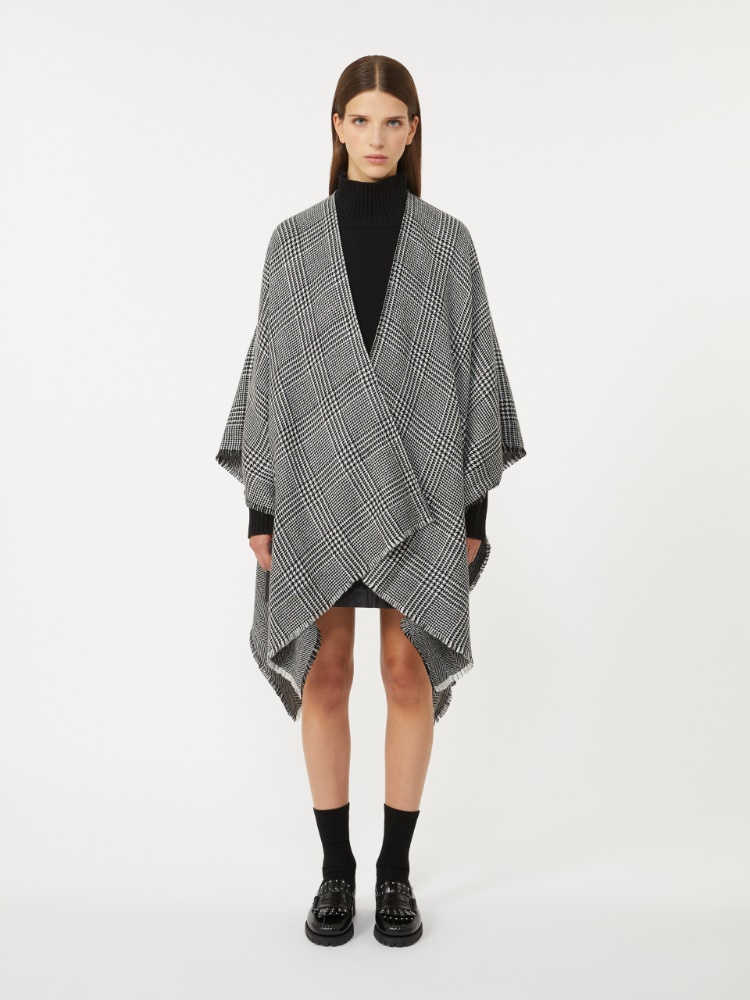  - Max Mara