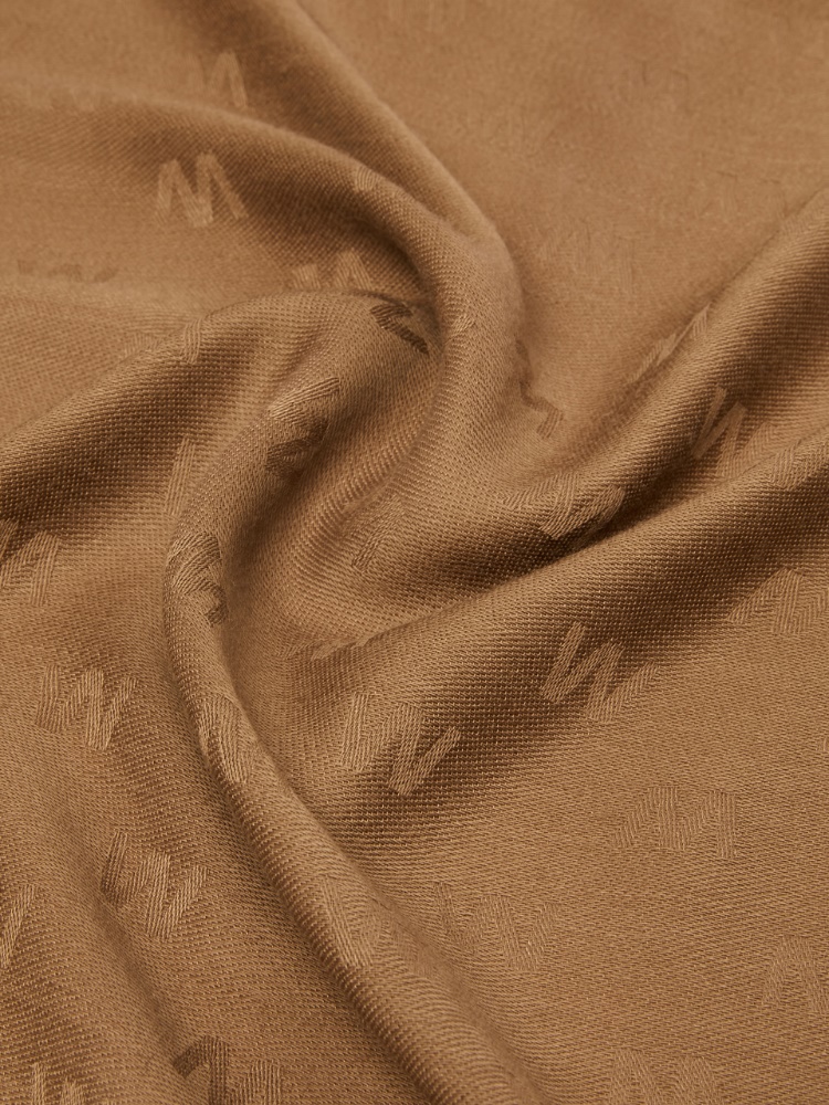  - Max Mara