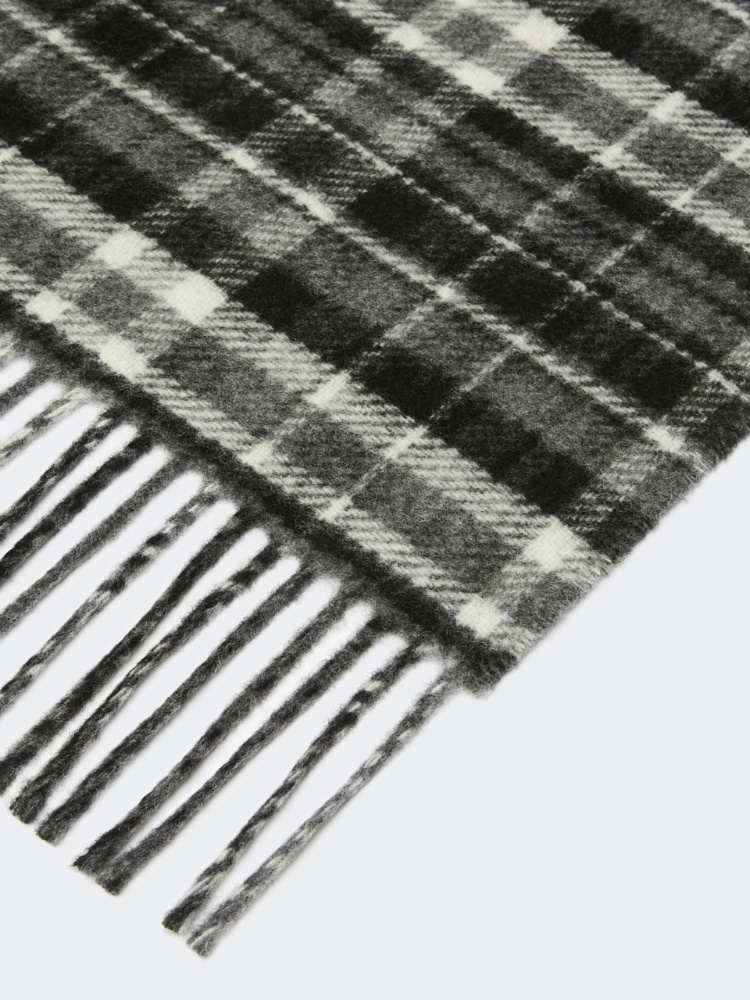  - Max Mara