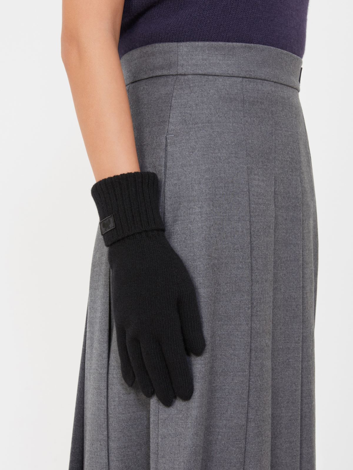 자미아뉴 버진울 장갑 - BLACK - Max Mara - 4