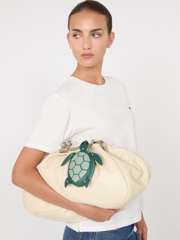 Schlüsselanhänger aus Leder - GRUEN - Max Mara - 2