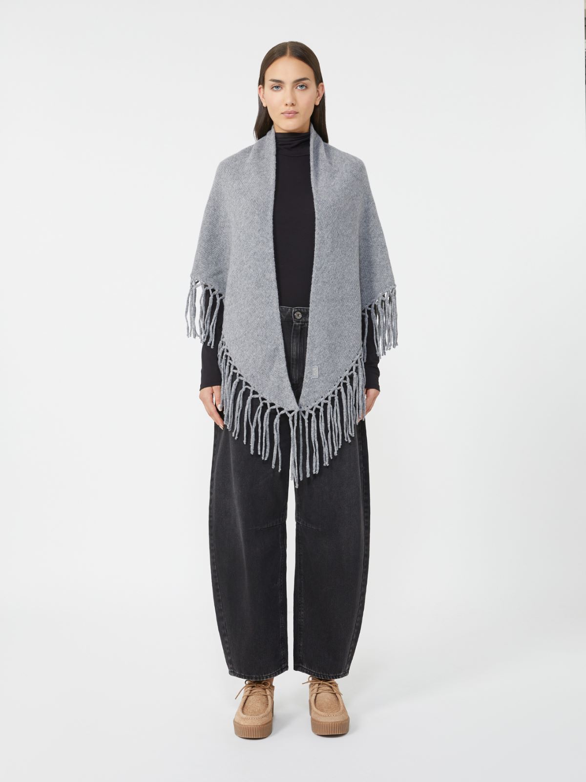 Wool shawl with fringes - MEDIUM GREY - Max Mara - 2