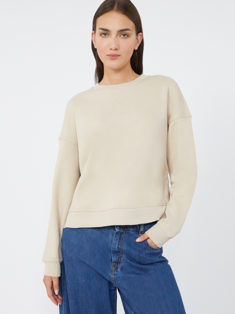 - Max Mara