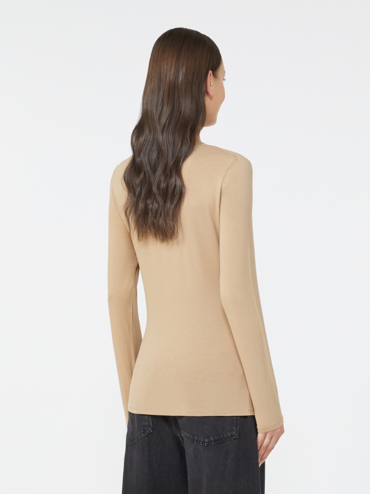 - Max Mara