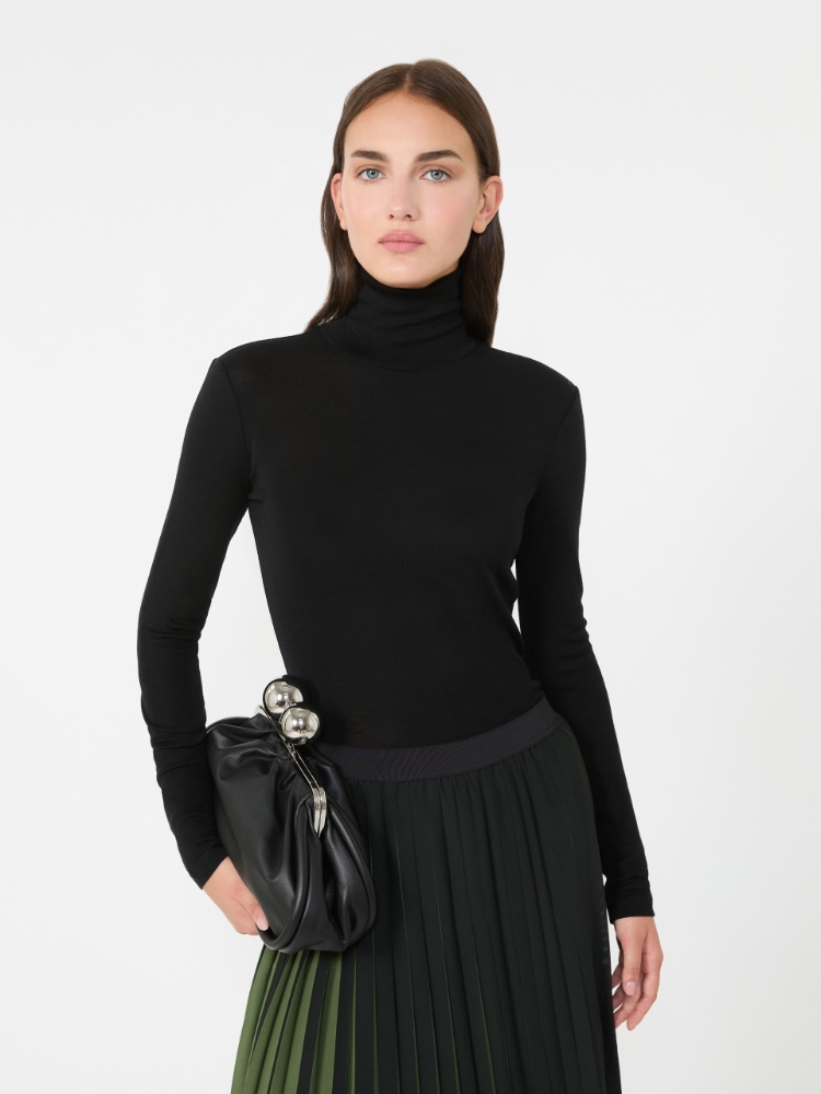  - Max Mara