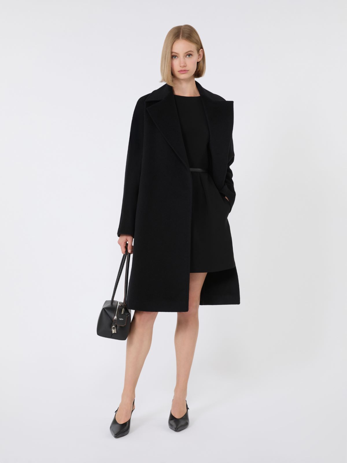 Studio Black Woman | Max Mara