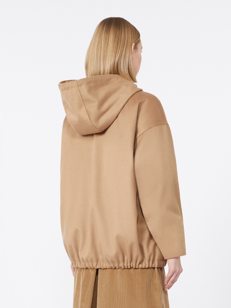  - Max Mara