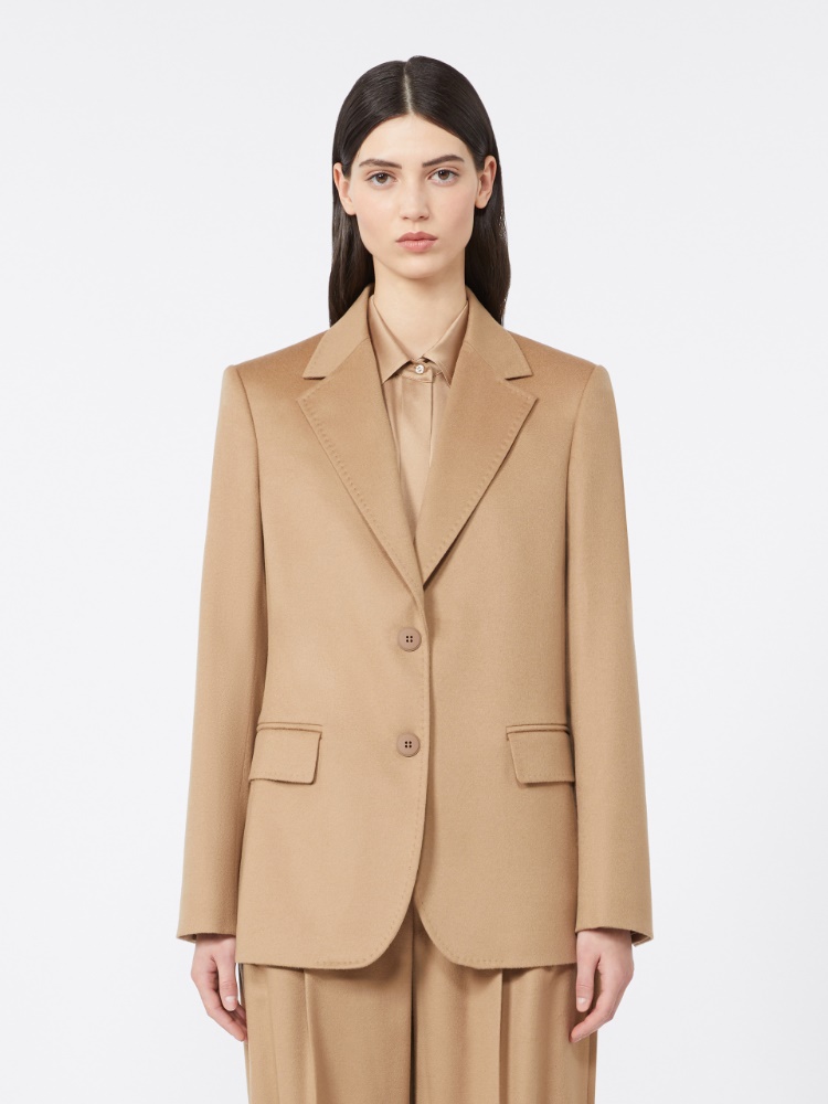  - Max Mara