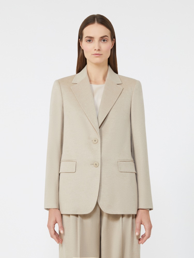  - Max Mara