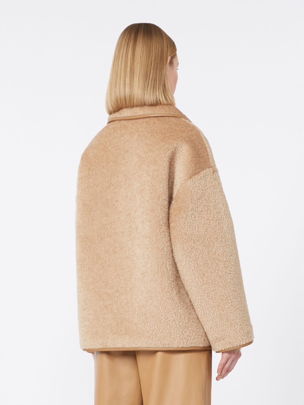 [ヴァデット] スーリーアルパカ オーバーサイズ ショート コート - CAMEL - Max Mara - 6
