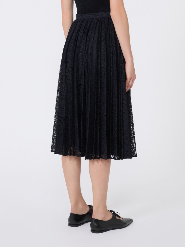 - Max Mara