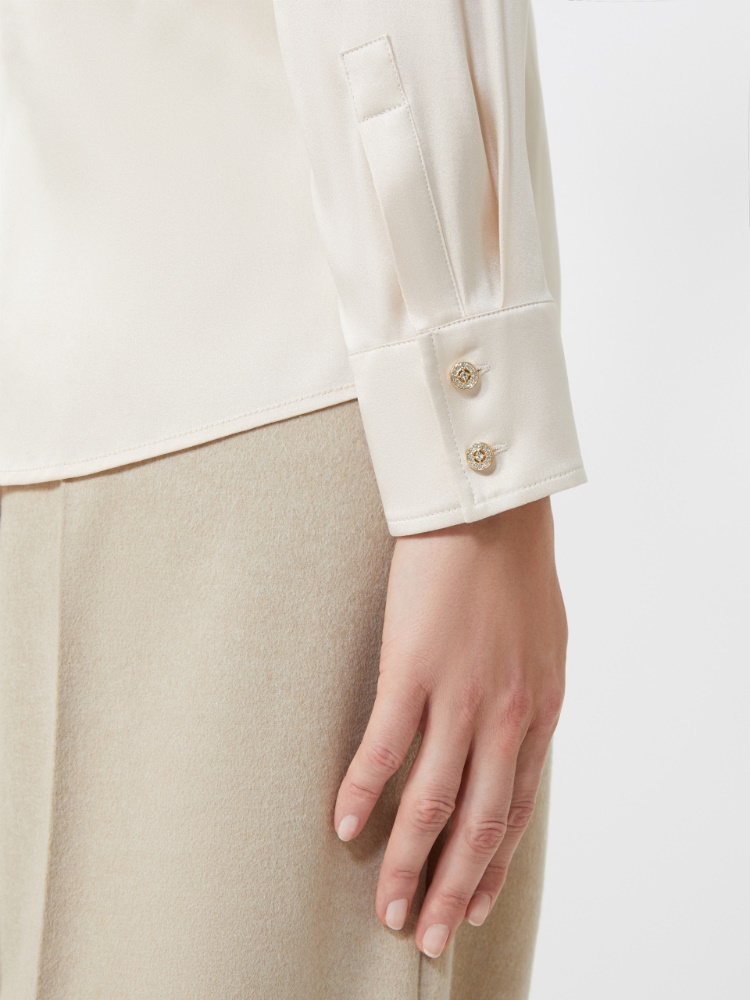  - Max Mara
