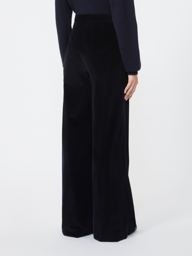  - Max Mara