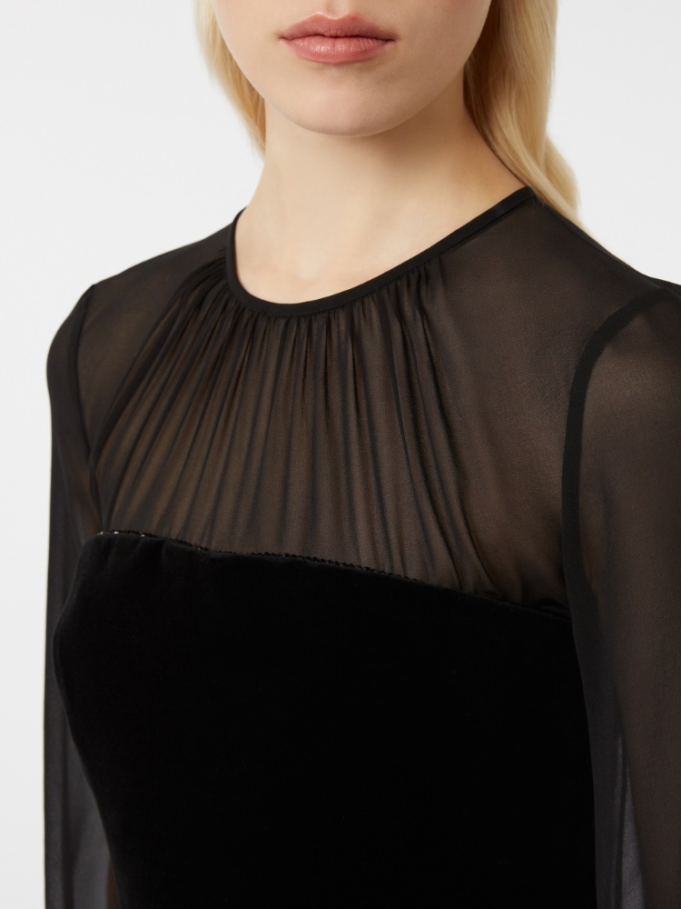 - Max Mara