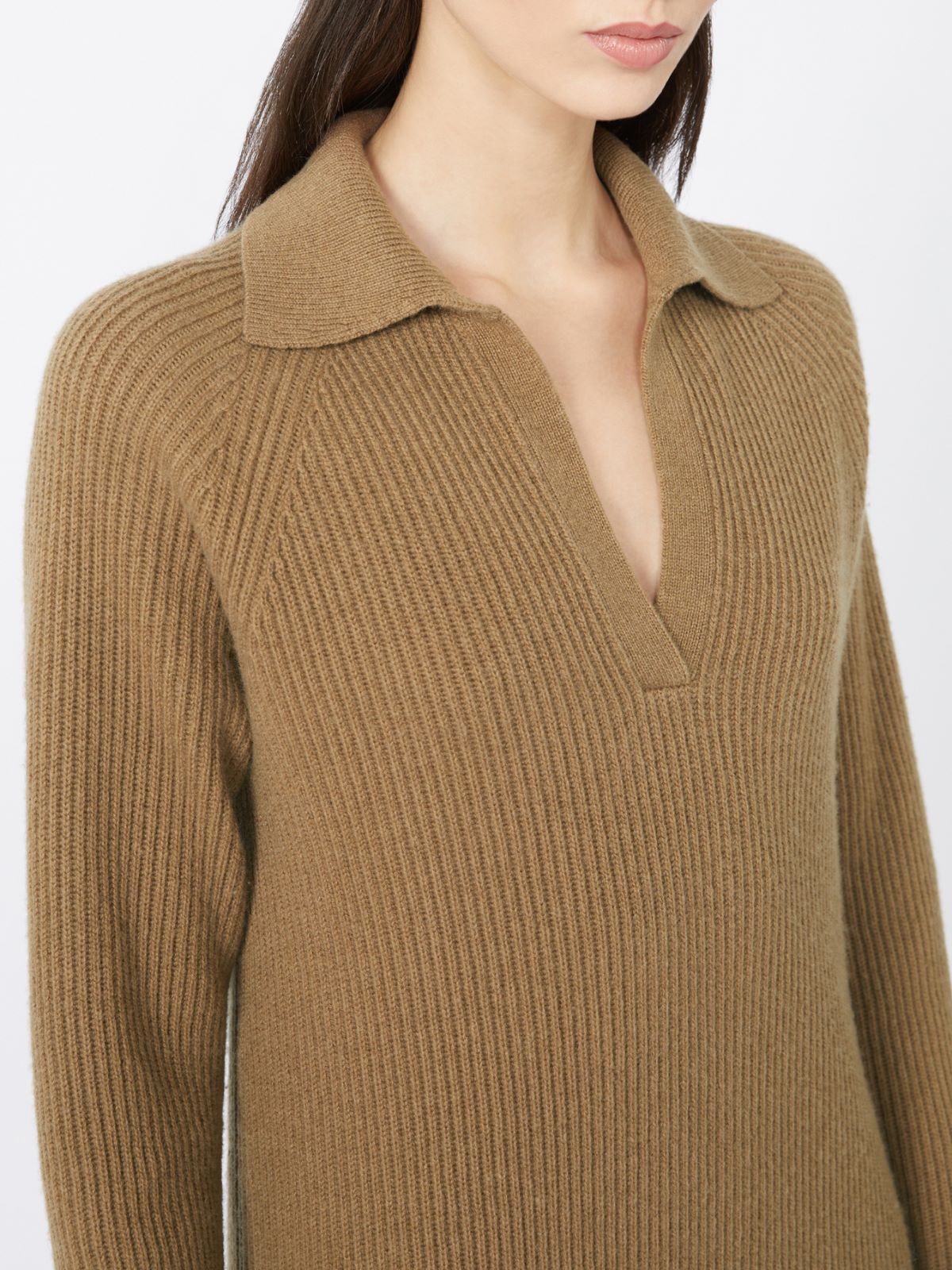 Miękka kamizelka z wełny i kaszmiru - WIELBŁĄDZI - Max Mara - 4