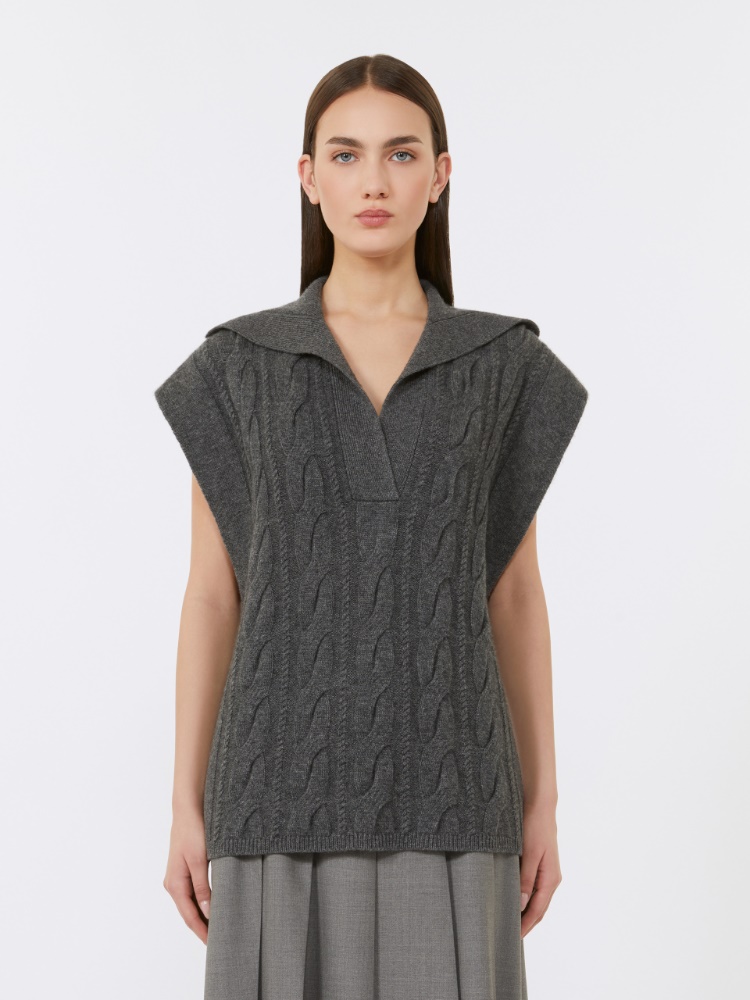  - Max Mara