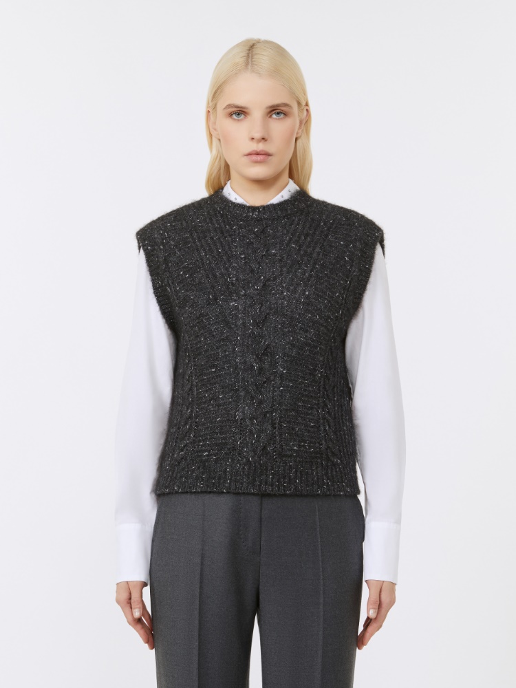  - Max Mara
