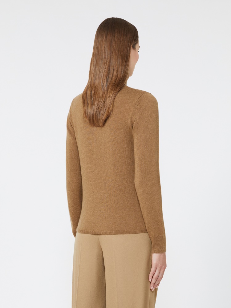  - Max Mara