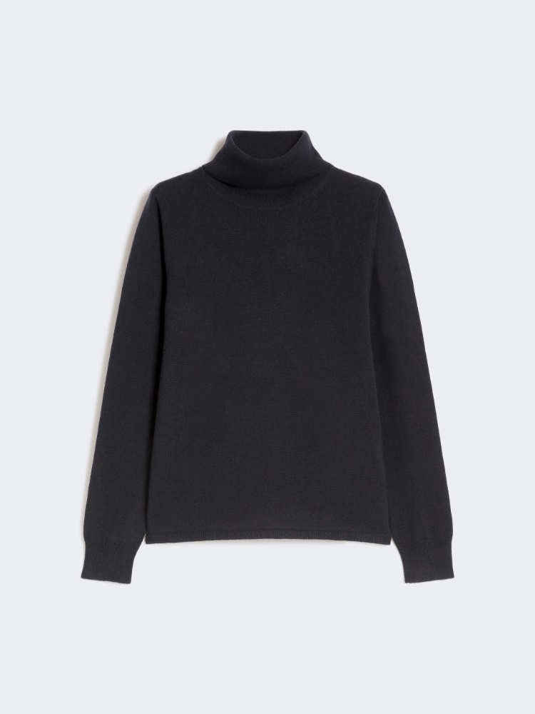  - Max Mara