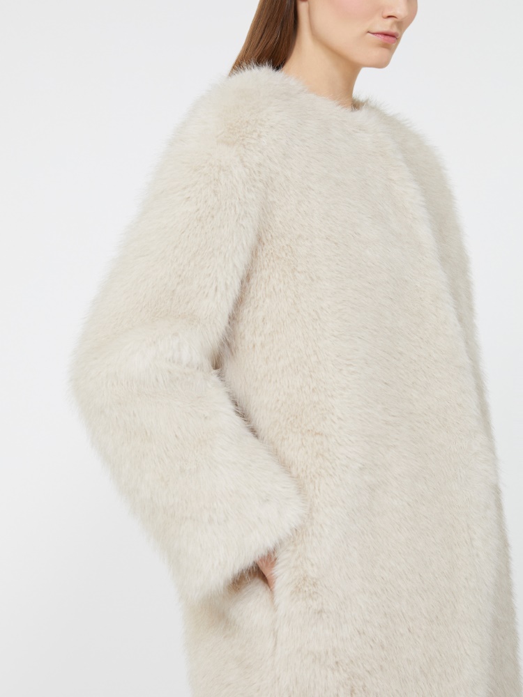  - Max Mara