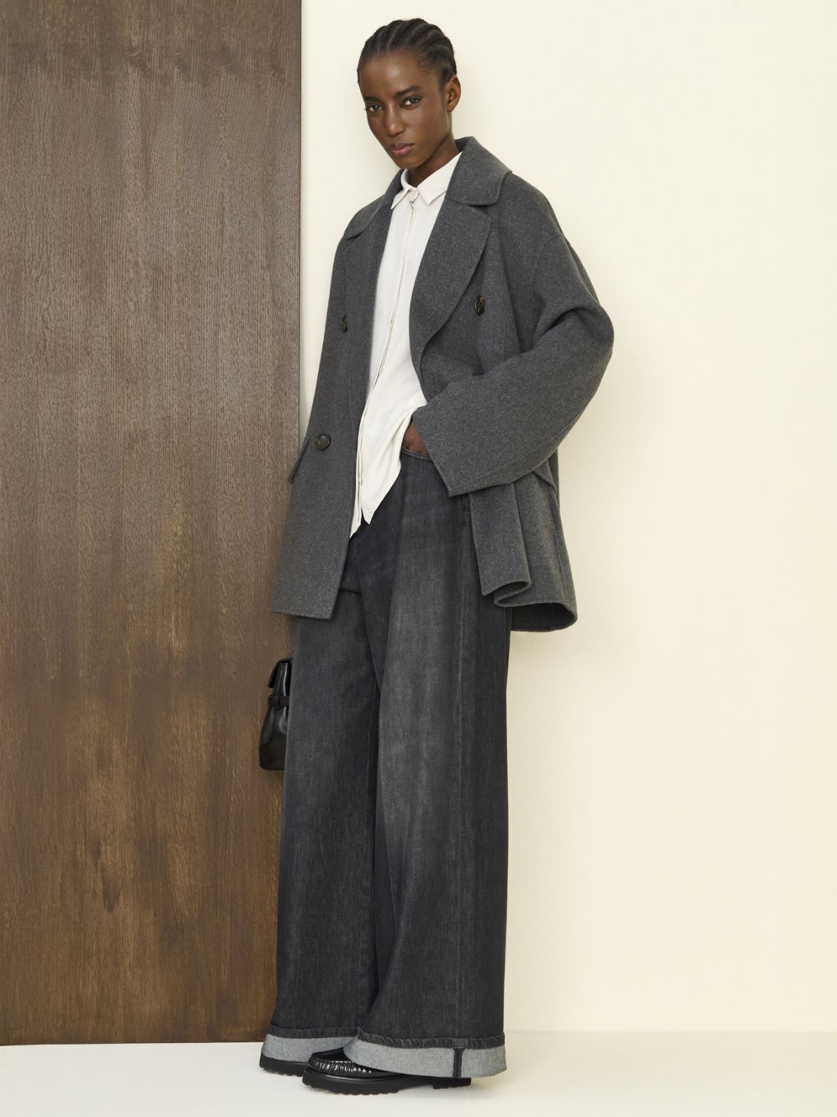 Max Mara  STUDIO  チェスターコート　グレー　ウール100% Max Mara STUDIO チェスターコートグレーウール100%