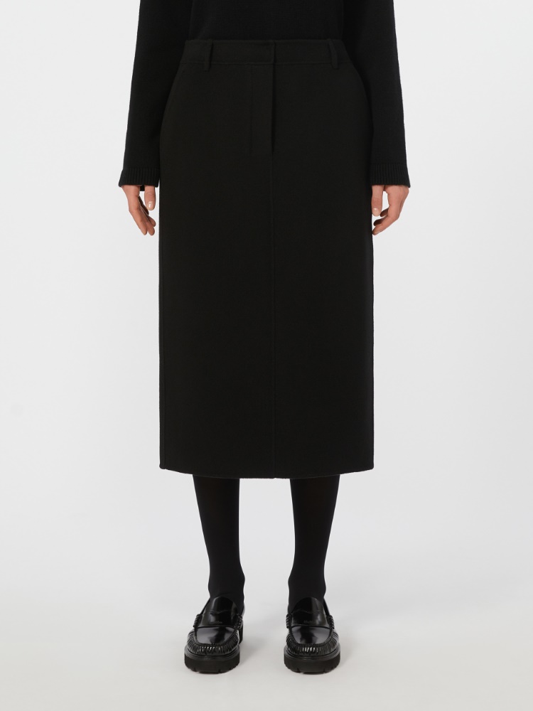  - Max Mara