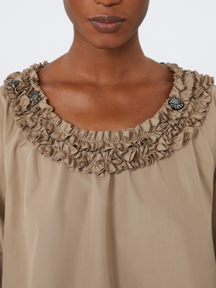  - Max Mara
