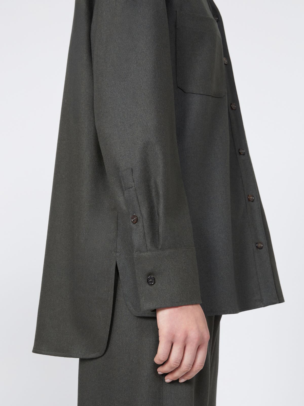 Wool flannel V-neck shirt - DARK GREEN - Max Mara - 4