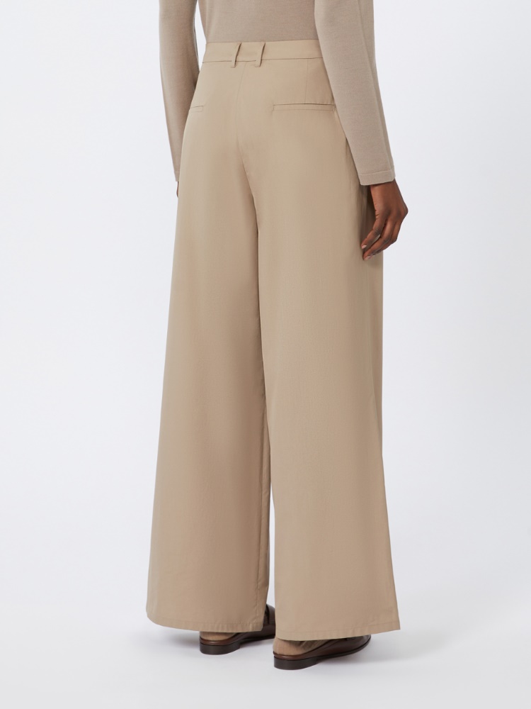  - Max Mara
