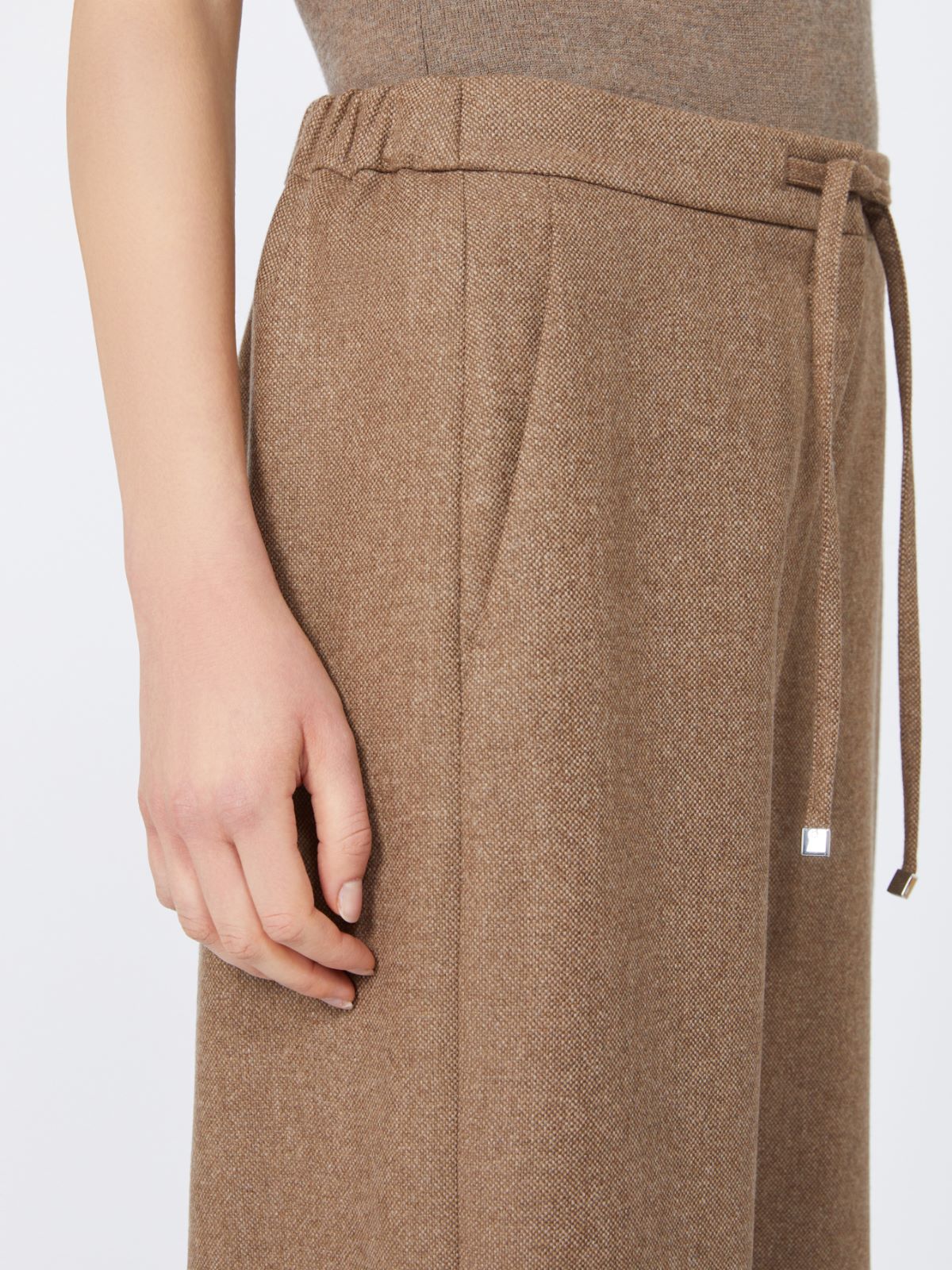 Bawełniane joggery z tkaniny Saxony - BRĄZOWY - Max Mara - 4