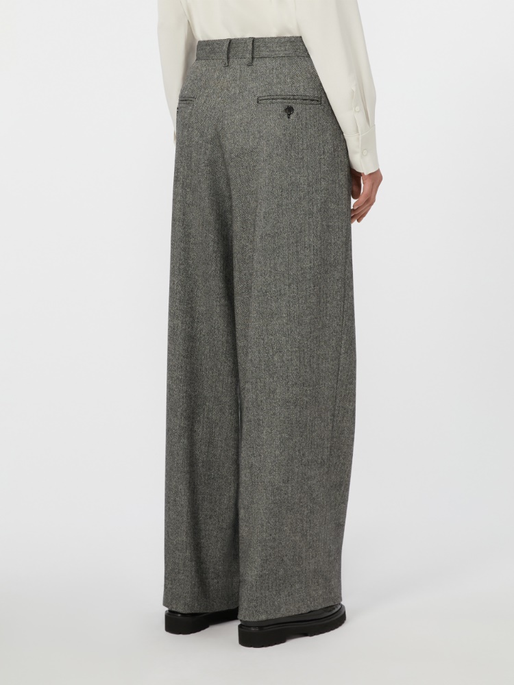  - Max Mara