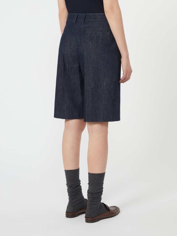  - Max Mara