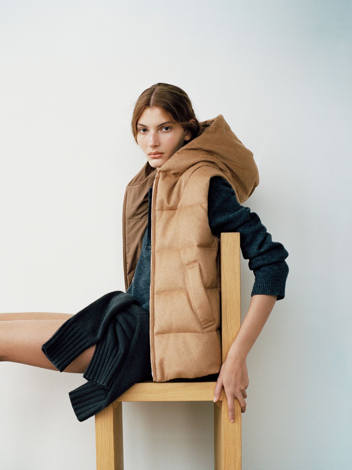 Reversible padded gilet in camel and water-repellent taffeta - CAMEL - Max Mara - 10