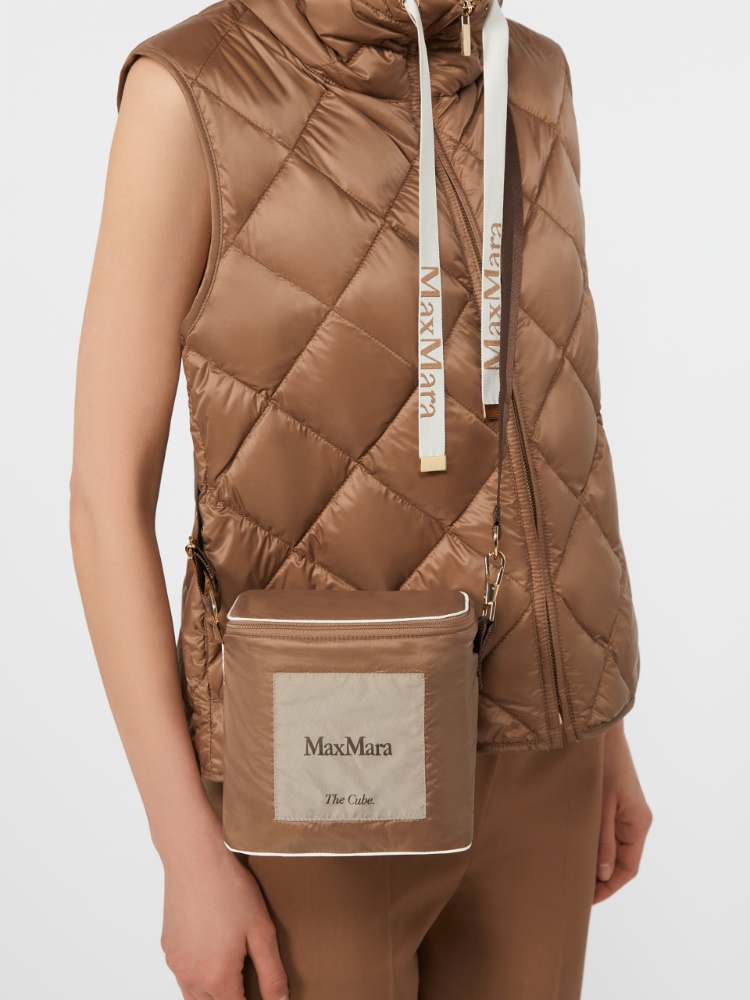  - Max Mara