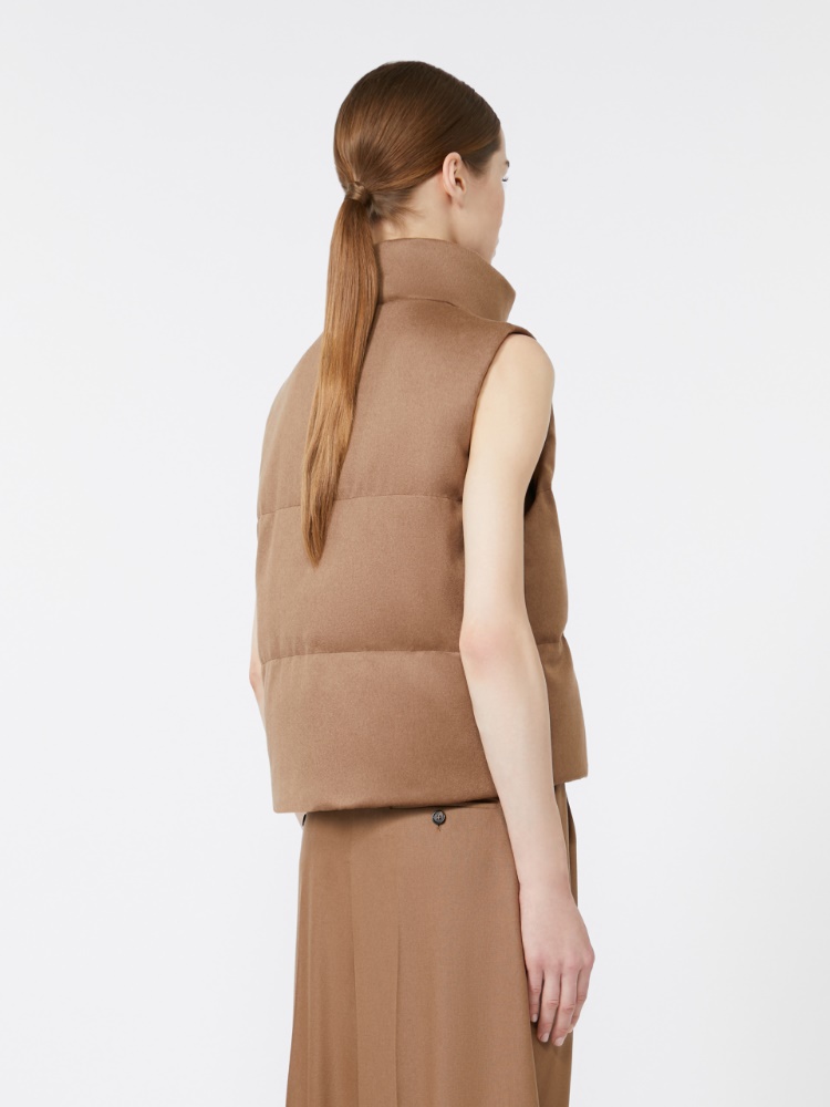  - Max Mara
