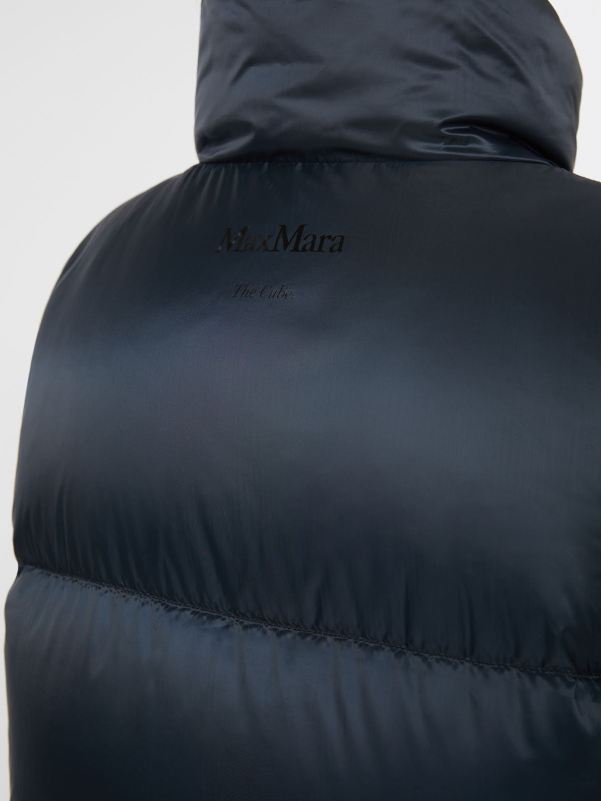 Padded gilet in water-repellent technical fabric - MIDNIGHTBLUE - Max Mara - 4