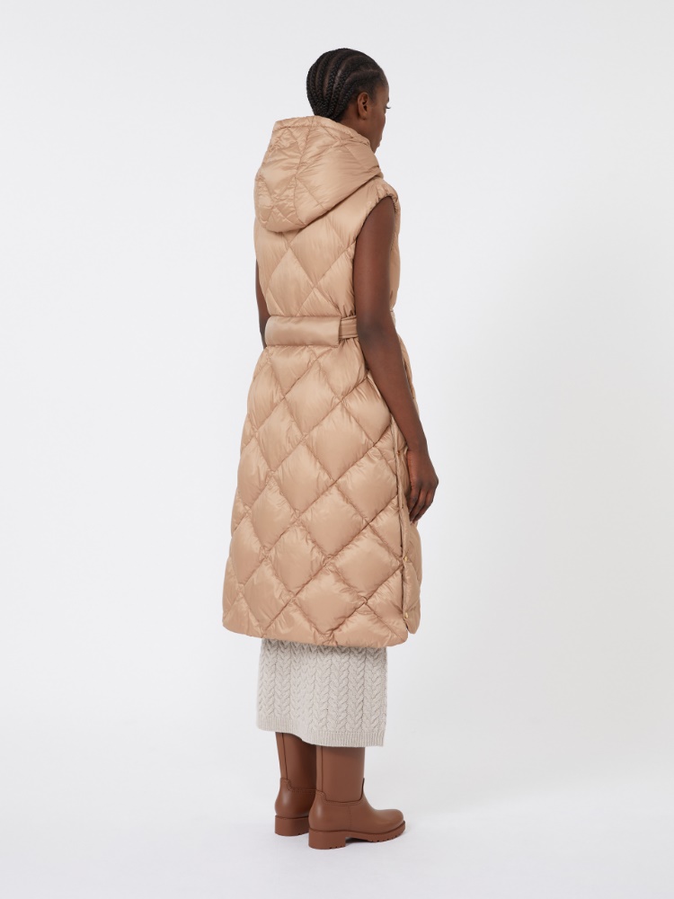  - Max Mara