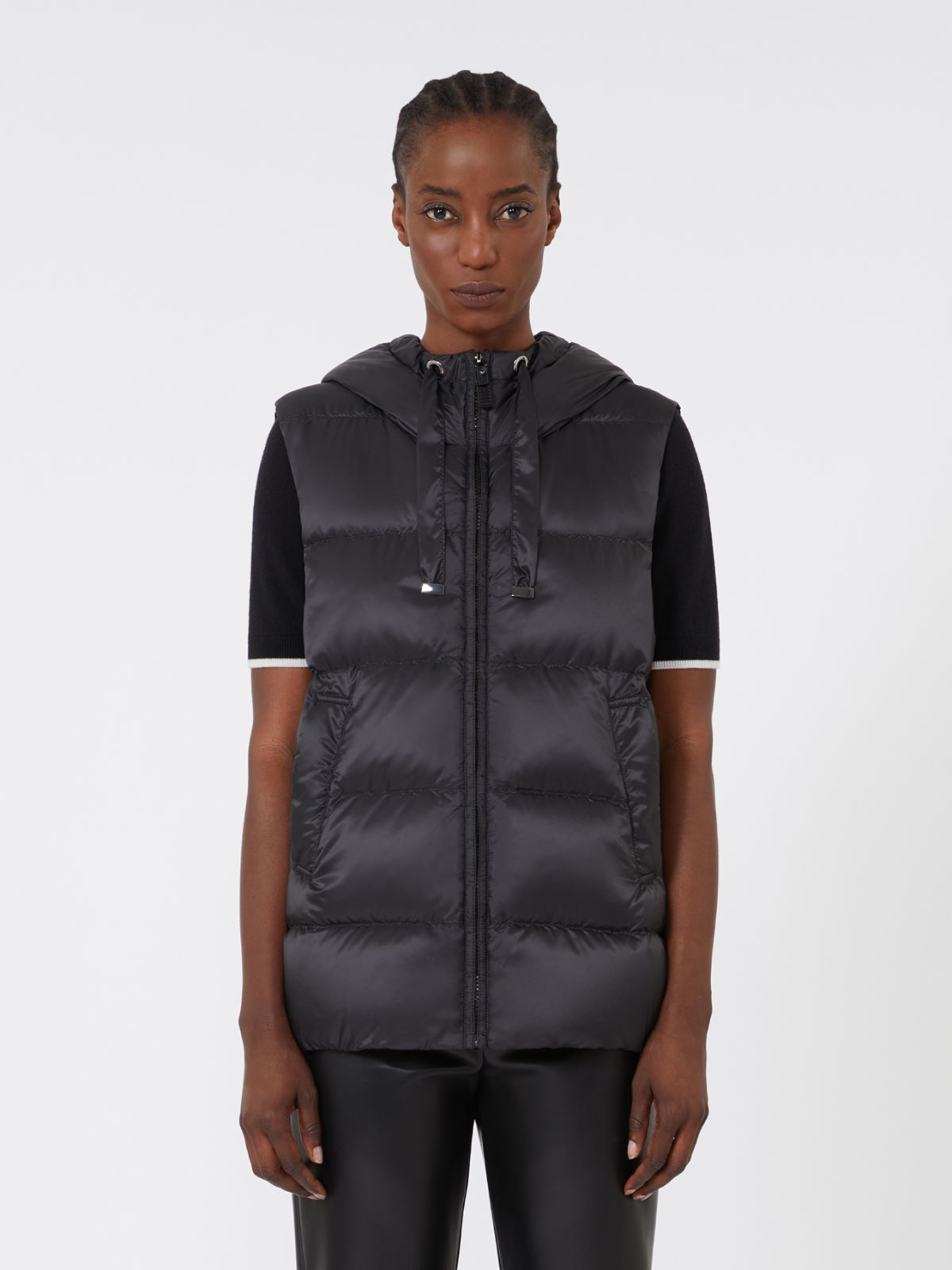 Padded gilet in water-repellent technical fabric - BLACK - Max Mara - 2