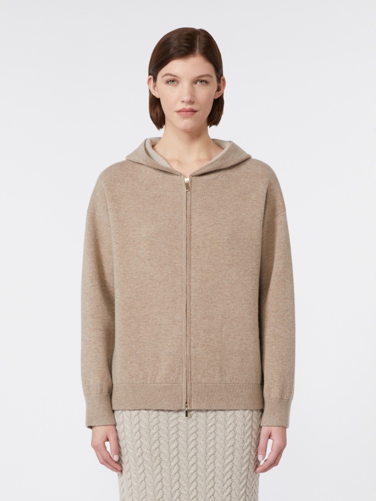  - Max Mara