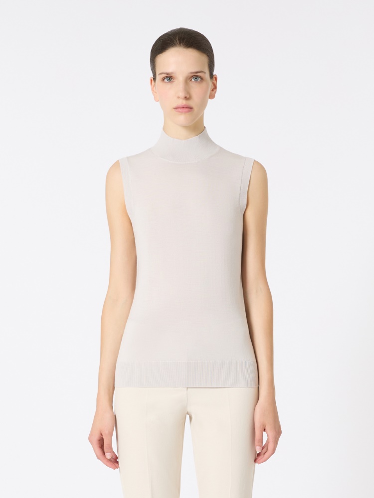  - Max Mara