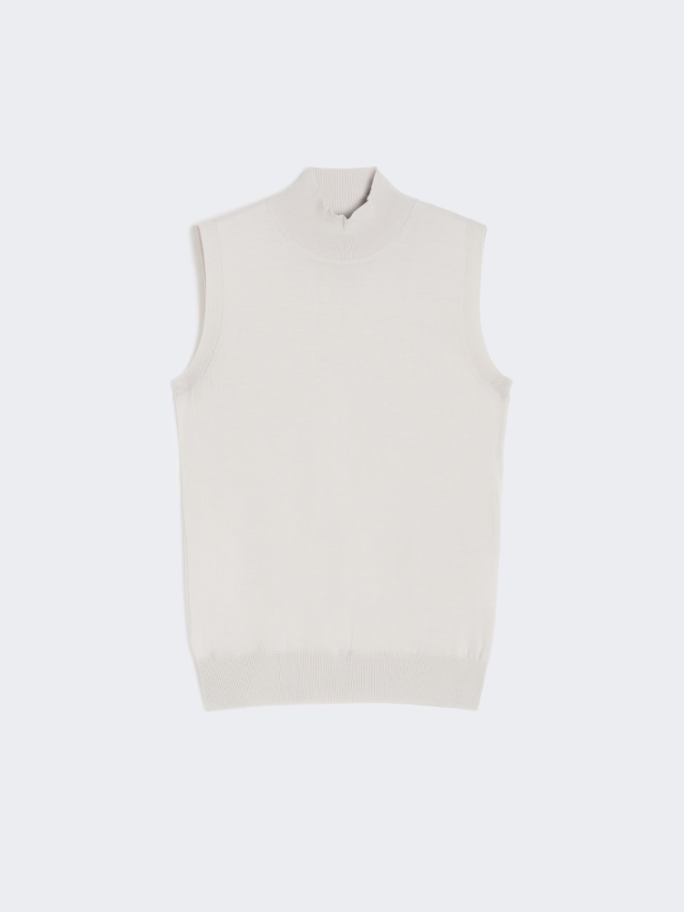  - Max Mara