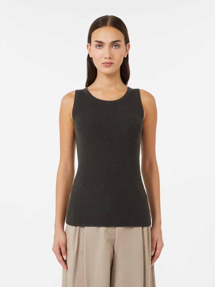  - Max Mara