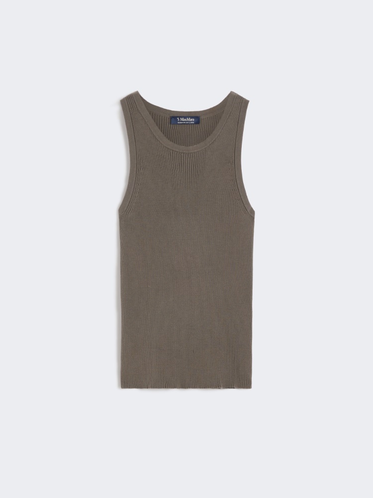  - Max Mara