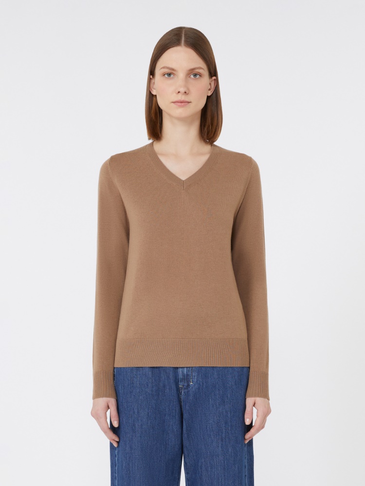  - Max Mara