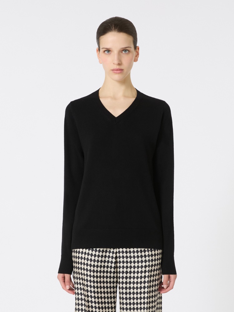  - Max Mara